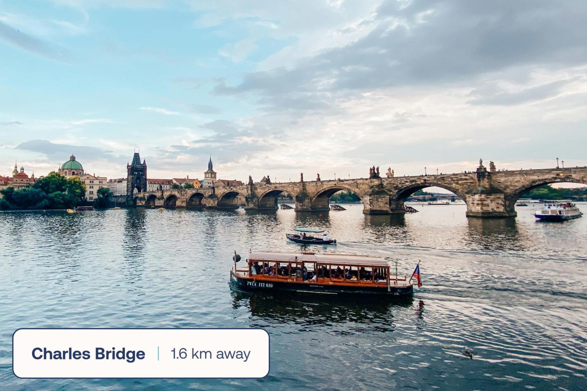Appartement Turnkey I Angelo Roma Prague